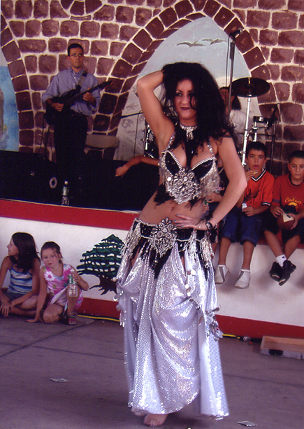 Bellydancer